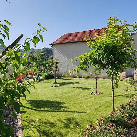 Quintinha Dos Emigrantes Country house *