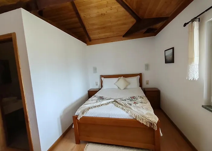 Quintinha Dos Emigrantes Летний дом Cujo